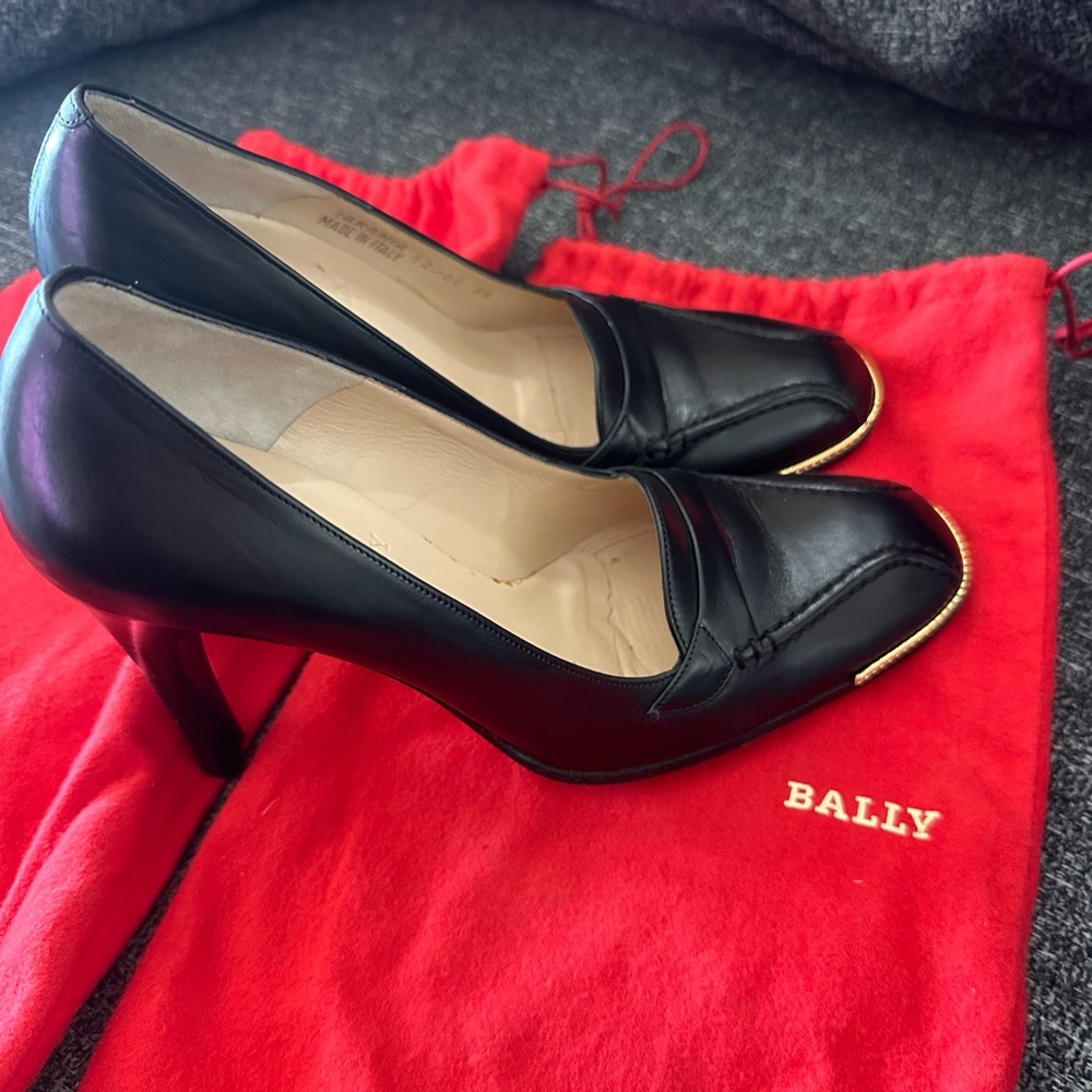 Bally Heels - Picture 9 of 11